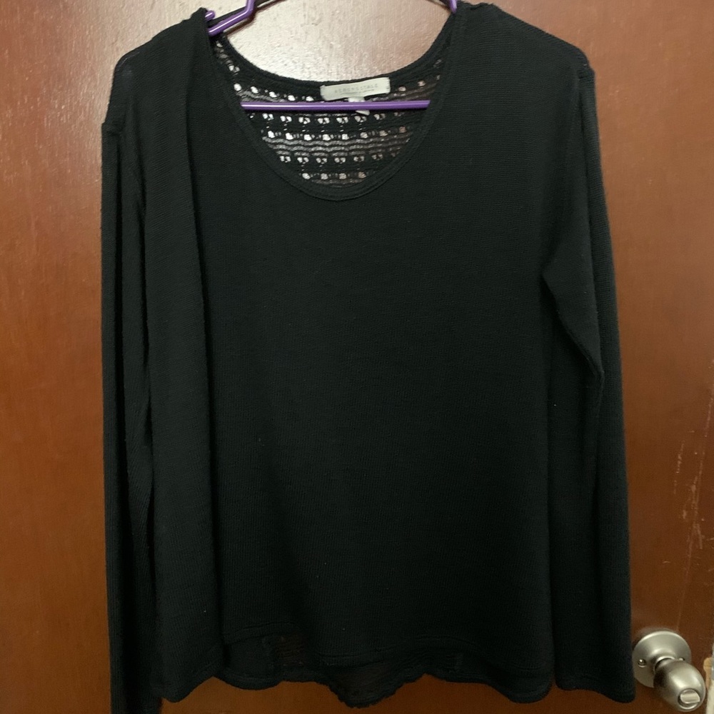 Aeropostale black sweater